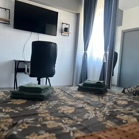 Grand Bella Apartment