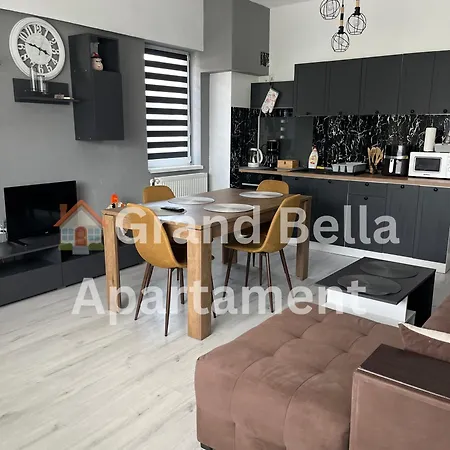 Grand Bella Apartment *